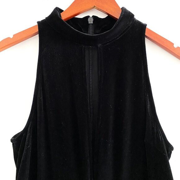 Topshop Black Velvet Plunge Front Jumpsuit - Picture 4 of 15